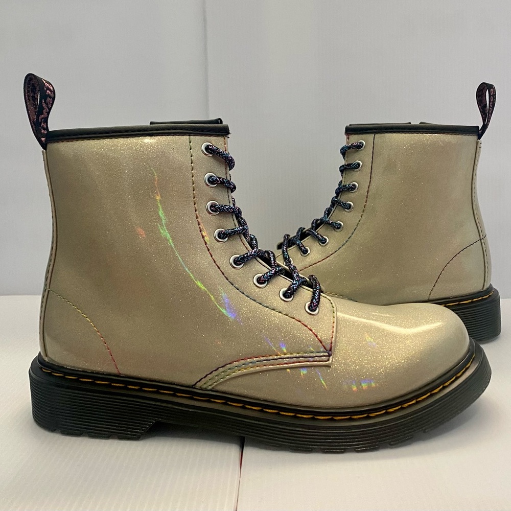 New w/o tags Dr. Martens Big Kid's 1460 Metallic Glitter Boots, Sz 4